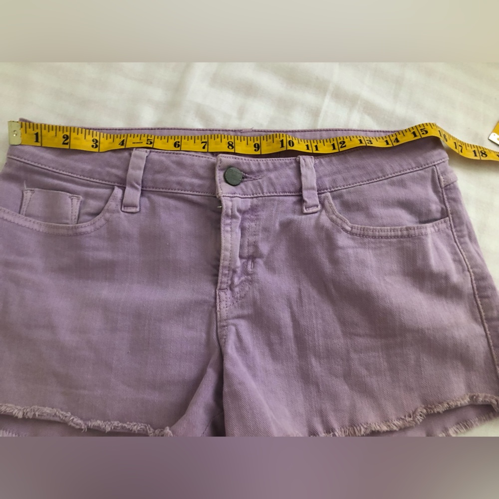 Guess Denim Shorts ( Size 29) - Picture 5 of 8